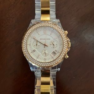 Woman’s Michael Kors Rose Gold Watch